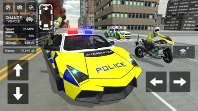 警車駕駛：騎摩托車