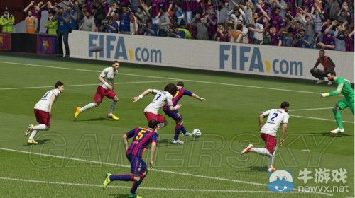《FIFA 15》最高難度電腦防守技巧