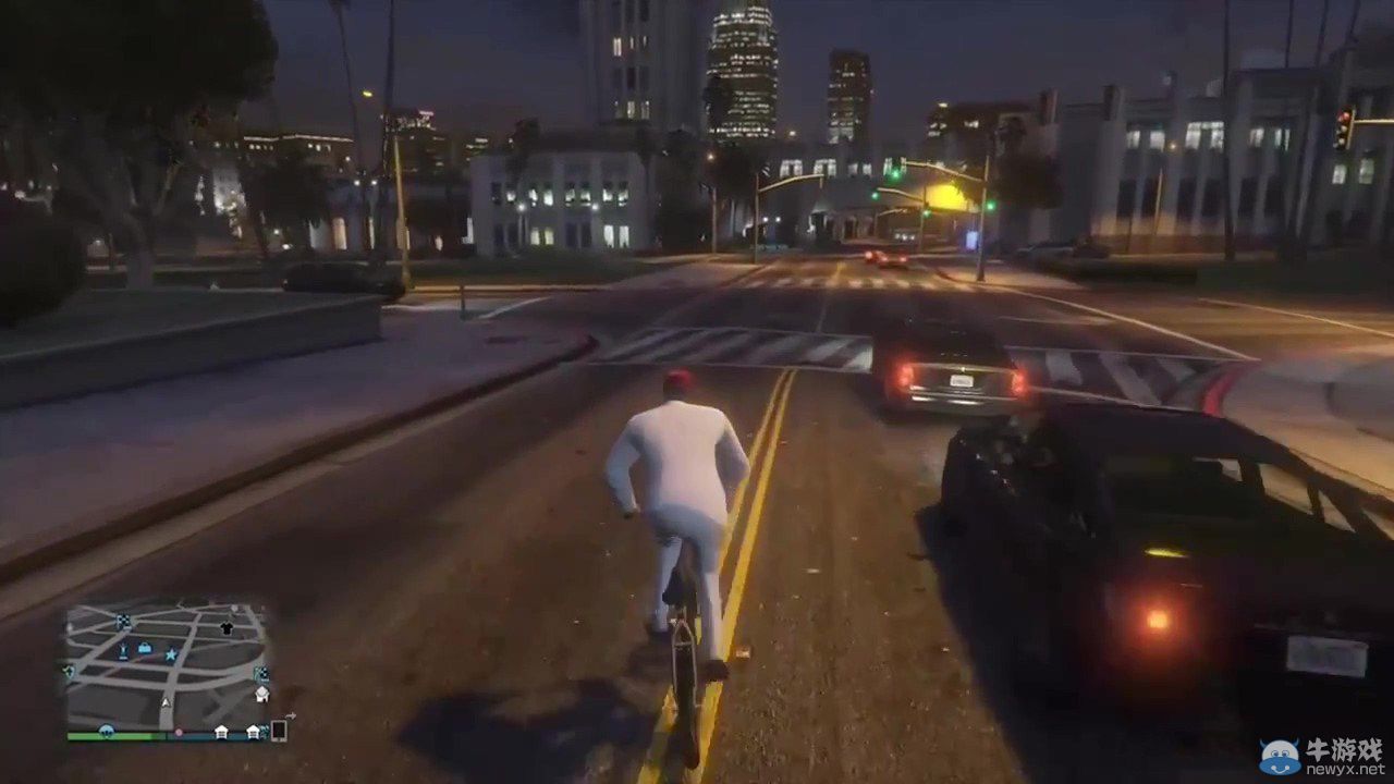 《GTA5》PC版自行車爬墻操作方法