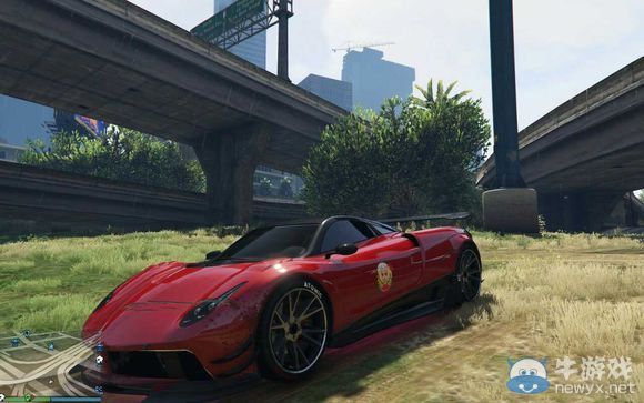 《GTA5》徒手改敞篷車玩法分享