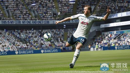 《FIFA 16》撲點球方法