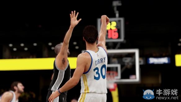 《NBA 2K16》跳步上籃按鍵操作技巧詳解