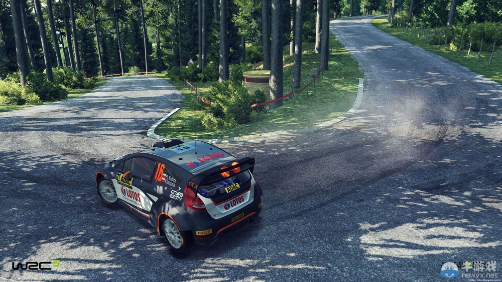 《世界汽車(chē)?yán)﹀\標(biāo)賽5》游戲中頁(yè)面設(shè)置詳解