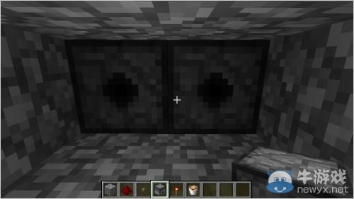 《我的世界手機版》 0.14.0巖漿門制作圖文教程