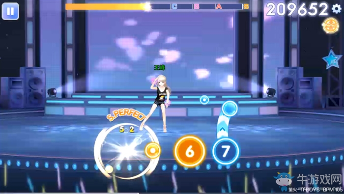 《qq炫舞手游》螢火音樂過關技巧分享