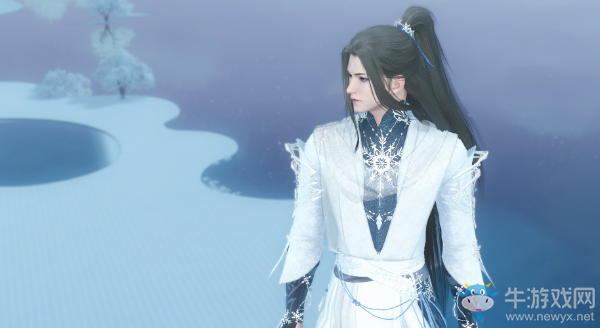 《逆水寒》冰雪主題時裝冰璃回風介紹