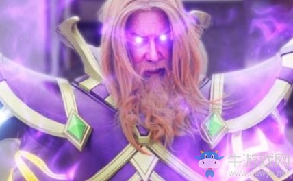 《爐石傳說》神奇的老皮通靈學院新卡真人視頻介紹