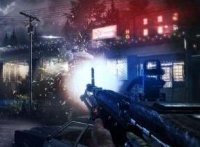 《蘭博：游戲版》在警察局內暴走大開殺戒