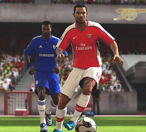 《FIFA 10》鍵盤手柄操作心得：射門和技巧動作篇