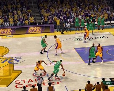 NBA2K10 教你如何應用空接