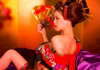 美女藝妓吸引眼球 “日本一”新作倒計時網站開啟