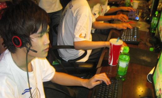 DOTA圈感情糾紛：酒神被騙20萬海濤養(yǎng)小三