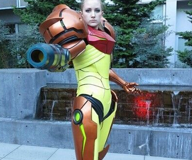 我要娶你!妹紙花2年時間打造《銀河戰(zhàn)士》盔甲