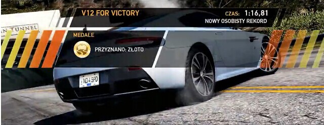 《极品飞车14》恐怖1800米漂移视频