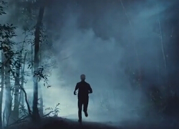 請必斬我于馬下!《進化》全新真人宣傳片來了