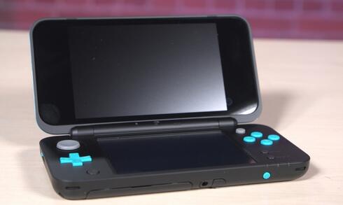 任天堂新2DSXL主機(jī)評測 IGN8.0分！取消3D裸眼價(jià)格便宜