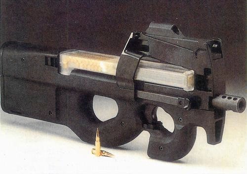 《使命召喚手游》新武器沖鋒槍cbr4解析