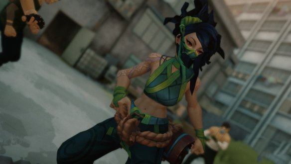 《師父》女性可扮演英雄聯(lián)盟阿卡麗MOD