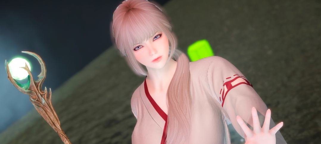 《上古卷軸5：天際重制版》性感狐貍巫女裝MOD