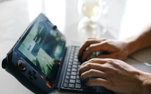 5月11號《ONE XPLAYER》只需要260刀眾籌計劃