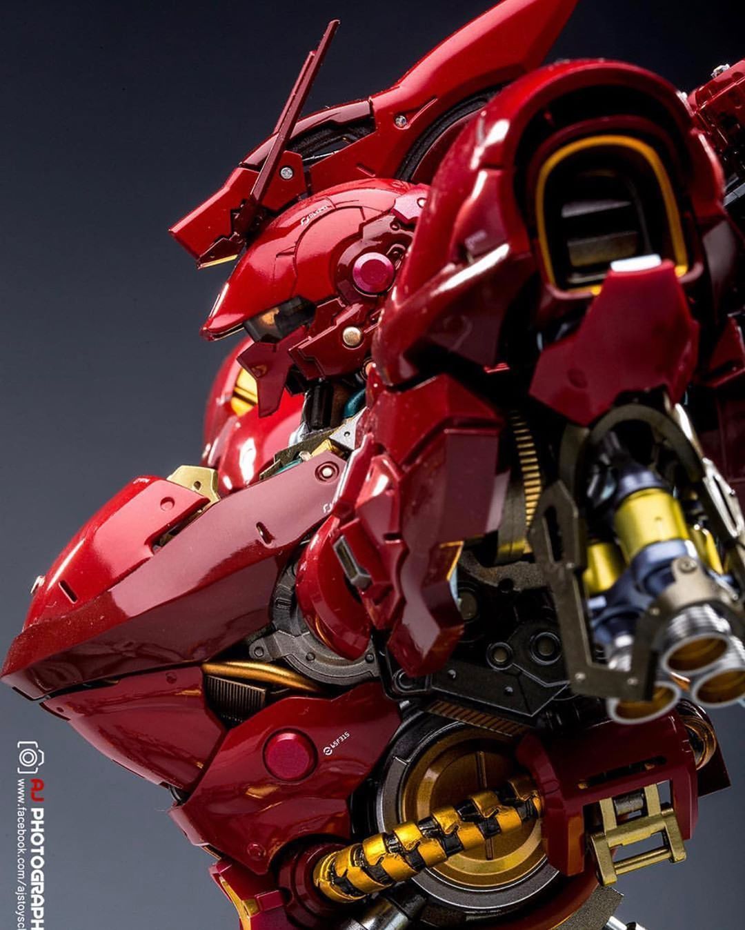 《怪物獵人：崛起》MSN-04沙扎比高達外觀MOD