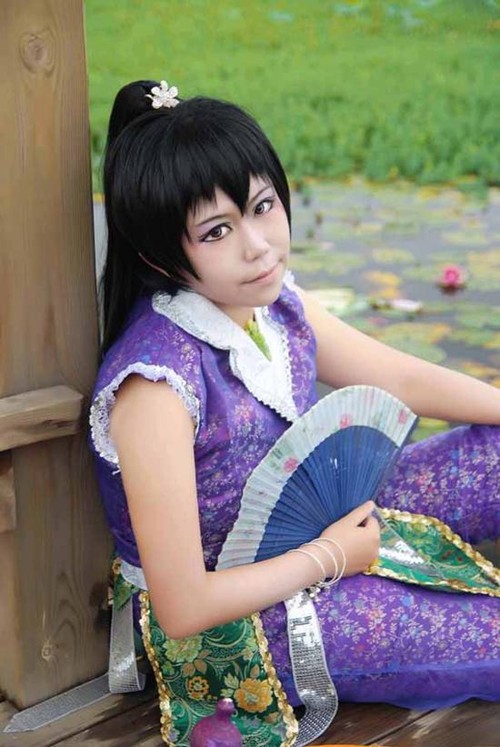 葫蘆娃也中槍娘化 COS女版葫蘆三兄弟 