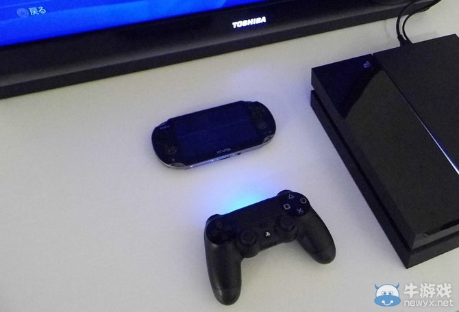 大愛簡體中文！PS4從開箱到首次開機設定全過程