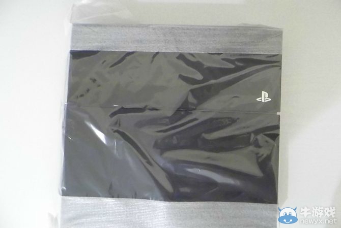 大愛簡體中文！PS4從開箱到首次開機設定全過程