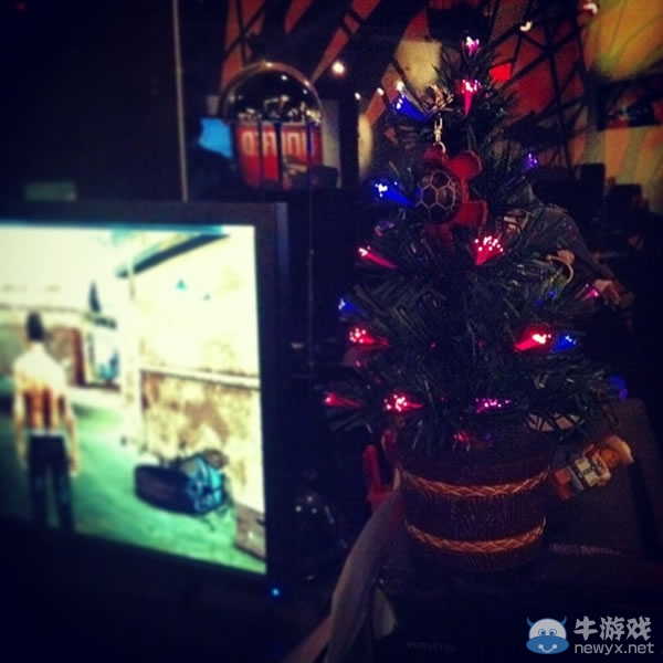 《三合會之戰》開發截圖 《熱血無賴》主角出現