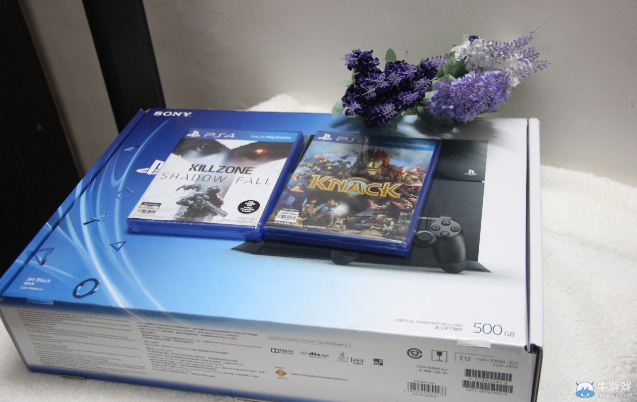 簡(jiǎn)體中文倍感親切！ 索尼港版PS4首發(fā)開(kāi)箱全程