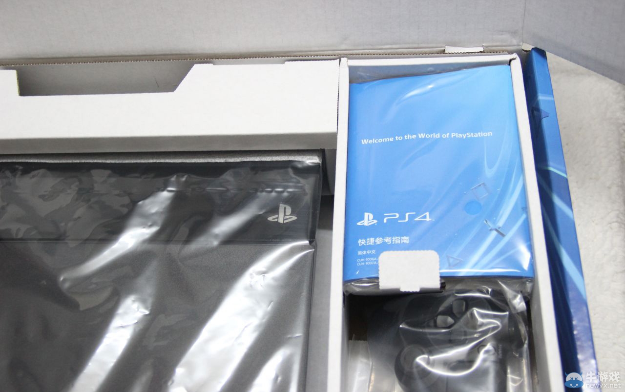 簡(jiǎn)體中文倍感親切！ 索尼港版PS4首發(fā)開(kāi)箱全程