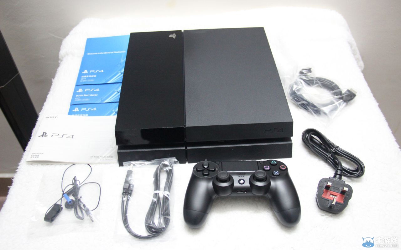 簡(jiǎn)體中文倍感親切！ 索尼港版PS4首發(fā)開(kāi)箱全程