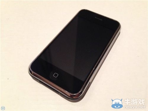 初代iPhone工程機拍賣 1500美元超高售價夠買一筐安卓