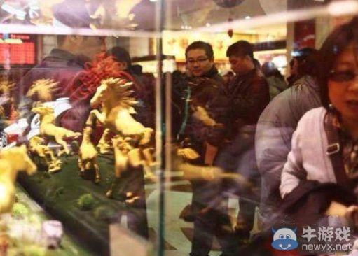 網(wǎng)羅家事國(guó)事天下事 新聞聯(lián)播始賣(mài)萌