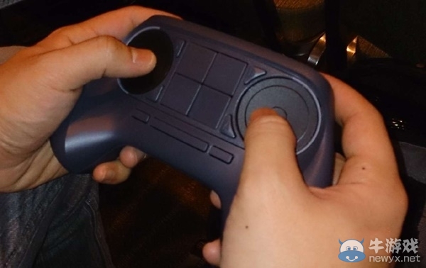 Valve公布Steam手柄新造型 放棄觸控板向傳統(tǒng)妥協(xié)？