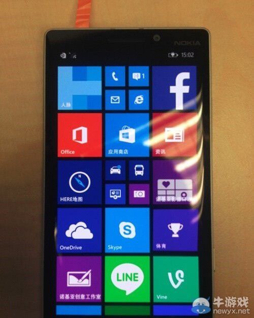 諾基亞末代機皇Lumia 930行貨首曝，售價4199元，12日正式上市