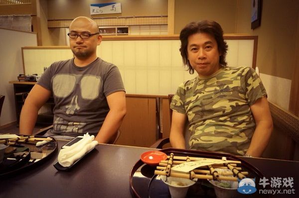 小島秀夫拜訪白金工作室：《MGR：復(fù)仇2》要出了？