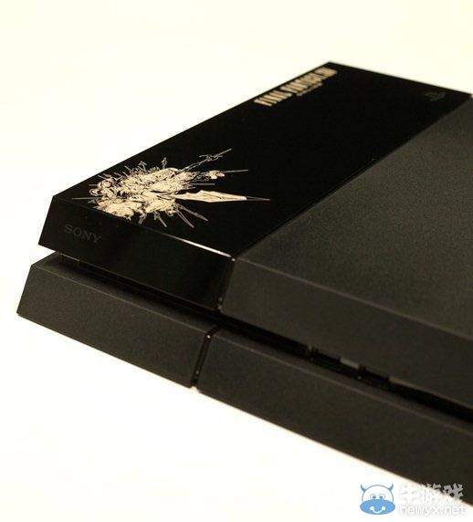 《最終幻想14：重生》PS4主題限定機樣式公開