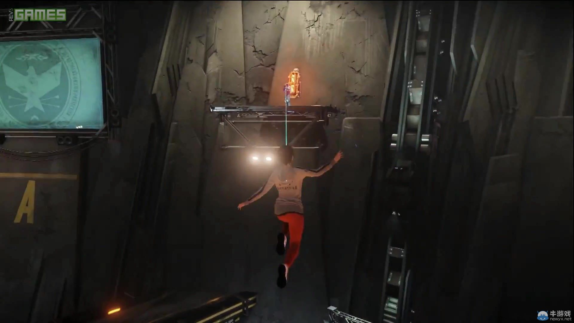 GamesCom 2014：《聲名狼藉：破曉》（inFAMOUS：First Light）新演示：女主角力戰(zhàn)群敵黑絲破洞