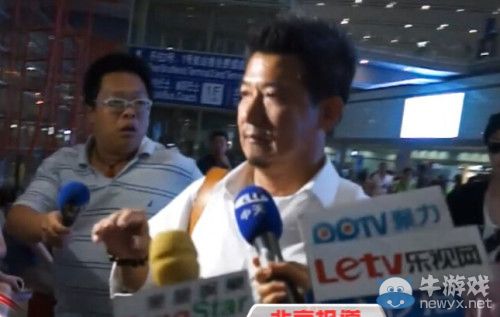 成龍未露面公司代房祖名致歉 柯爸稱兒子不吸毒