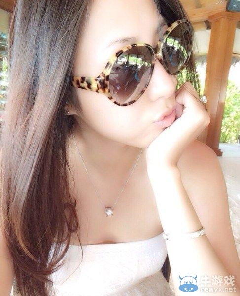 朱芳雨疑與“小三”開房照曝光 打球不行泡妞挺行!
