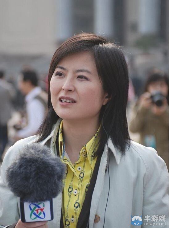 央視名嘴張泉靈怒斥《小時代》低能 告誡中學(xué)生成熟看待