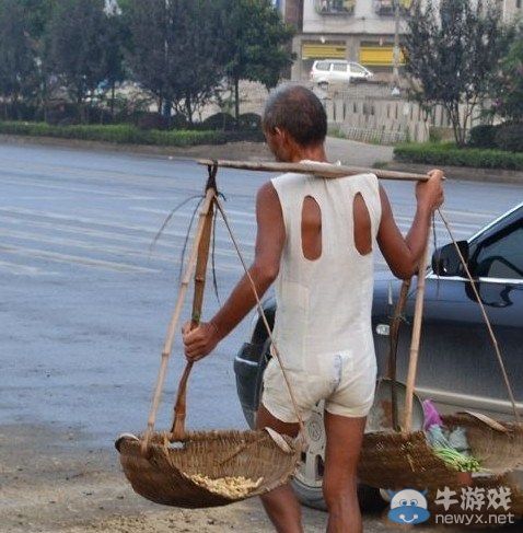 史上最潮的賣菜大爺 大爺你這么潮大娘造了吧