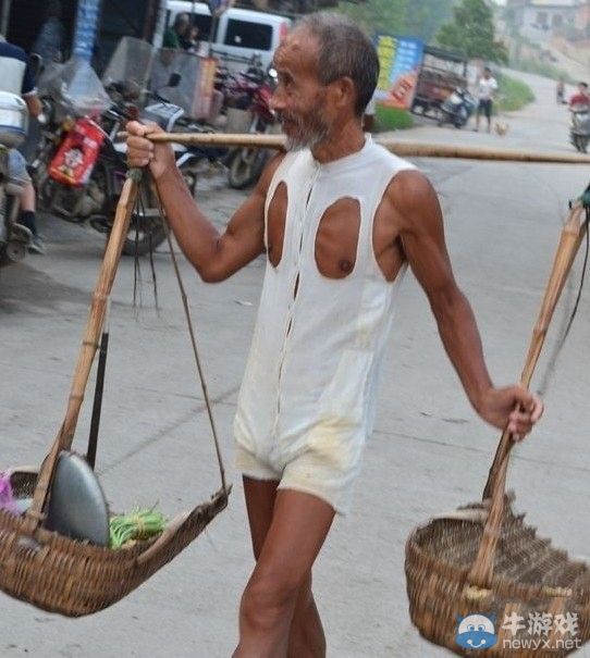 史上最潮的賣菜大爺 大爺你這么潮大娘造了吧