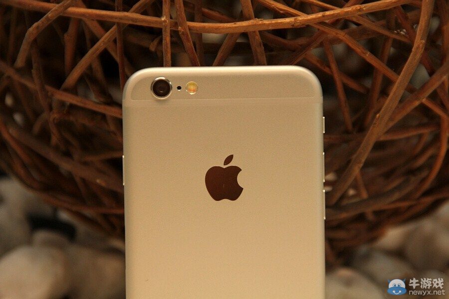 iPhone 6白色版真機(jī)照放出 腎準(zhǔn)備好了么?