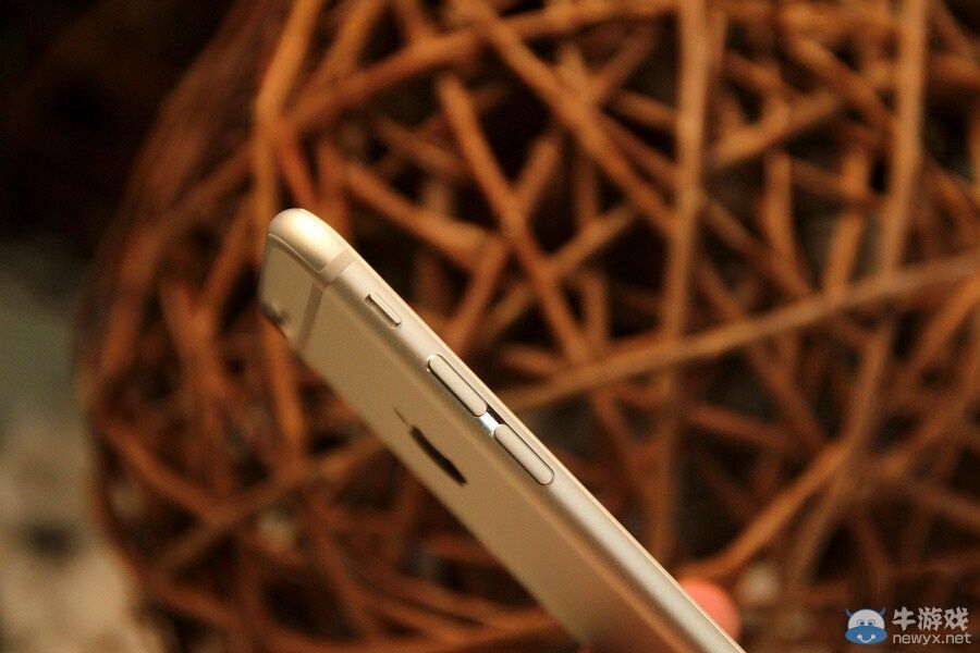 iPhone 6白色版真機(jī)照放出 腎準(zhǔn)備好了么?