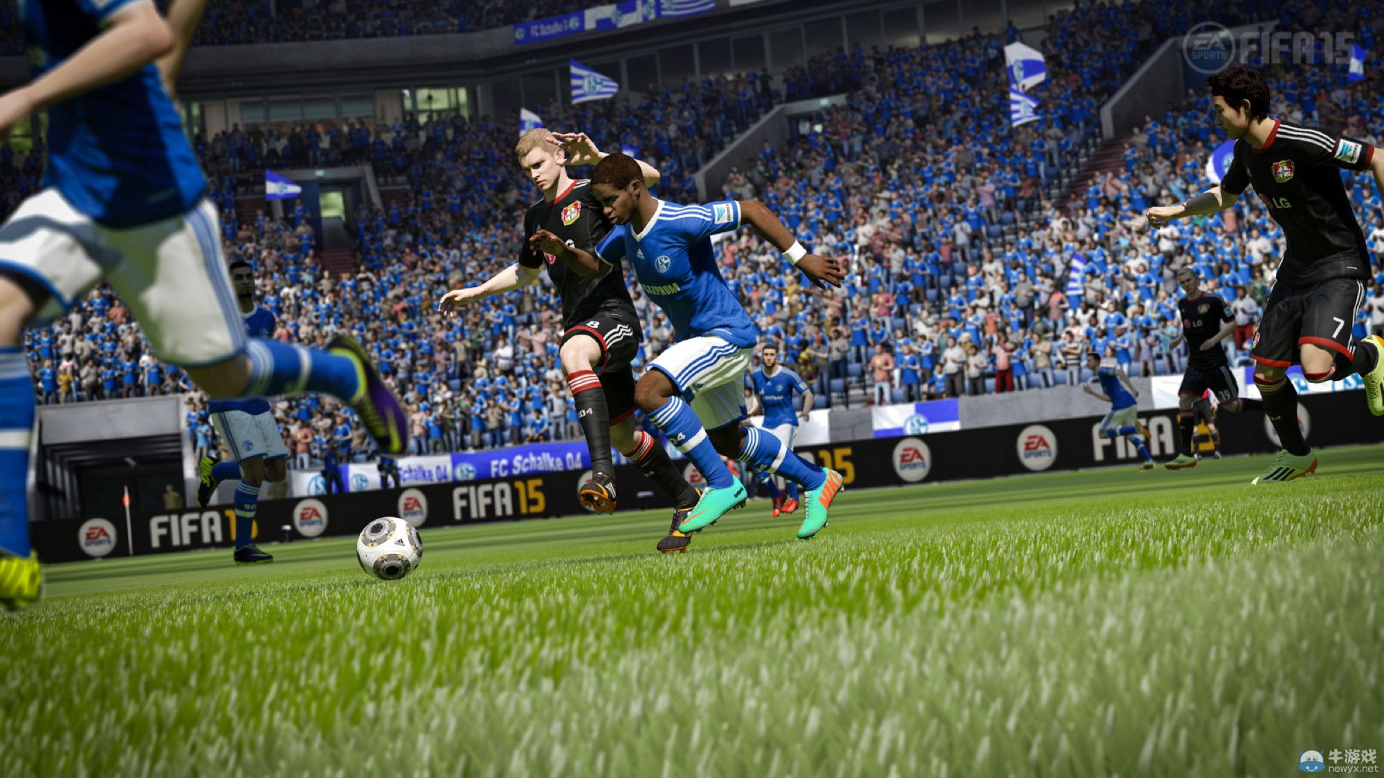 不能忍!《FIFA 15》IGN 8.3分 豬一樣的隊友!