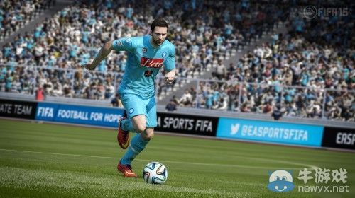 《FIFA 15》IGN 8.3分：球員AI實(shí)在太蠢