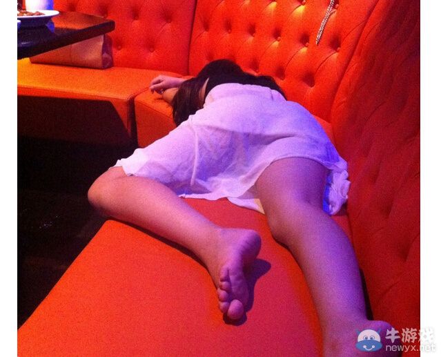 盤點KTV里常見的10大奇葩 真心頂禮膜拜！