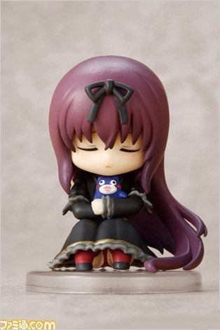 《閃亂神樂：少女們的選擇》限定版附送粘土人實物預覽圖